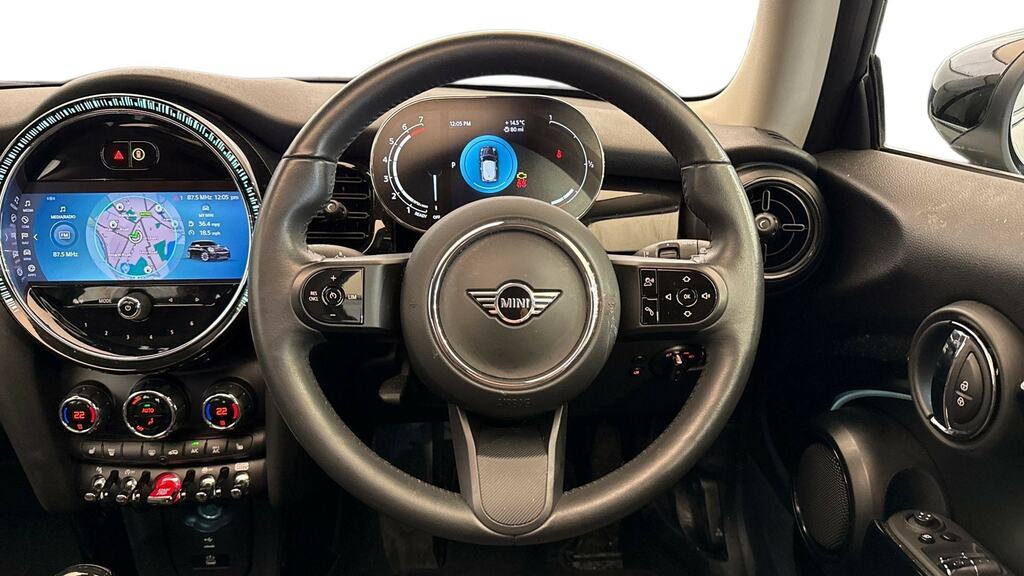 Mini Hatch 1.5 Cooper Classic Premium Plus CN23VUT Silver #5