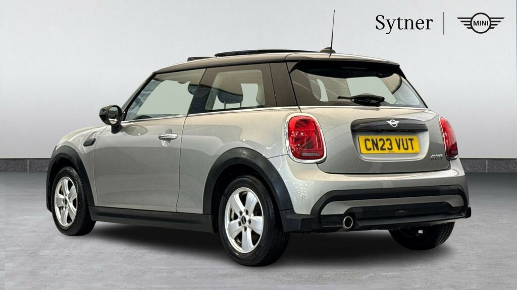 Mini Hatch 1.5 Cooper Classic Premium Plus CN23VUT Silver #2