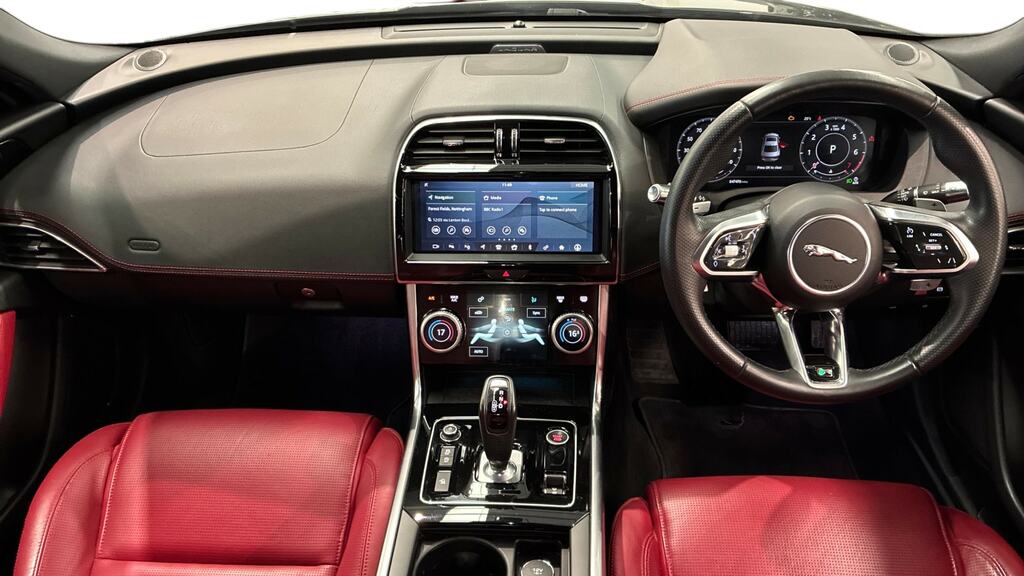 Jaguar XE 2.0 R-dynamic Hse OE69WJC Black #6