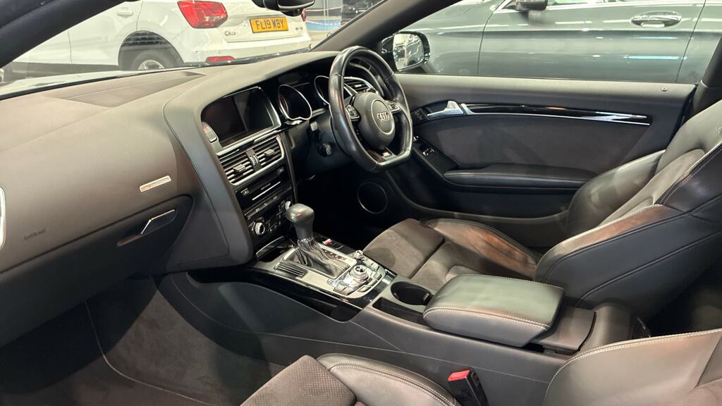 Audi A5 2.0 Tdi Black Edition Plus Sportback S Red #11