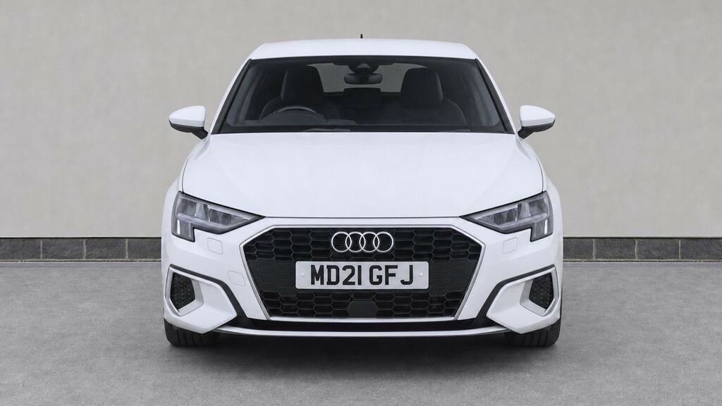 Audi A3 40 Tfsi E Sport S Tronic MD21GFJ White #5