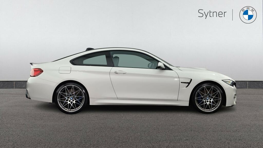 BMW M4 M4 Dct Competition Pack WO19HYJ White #3