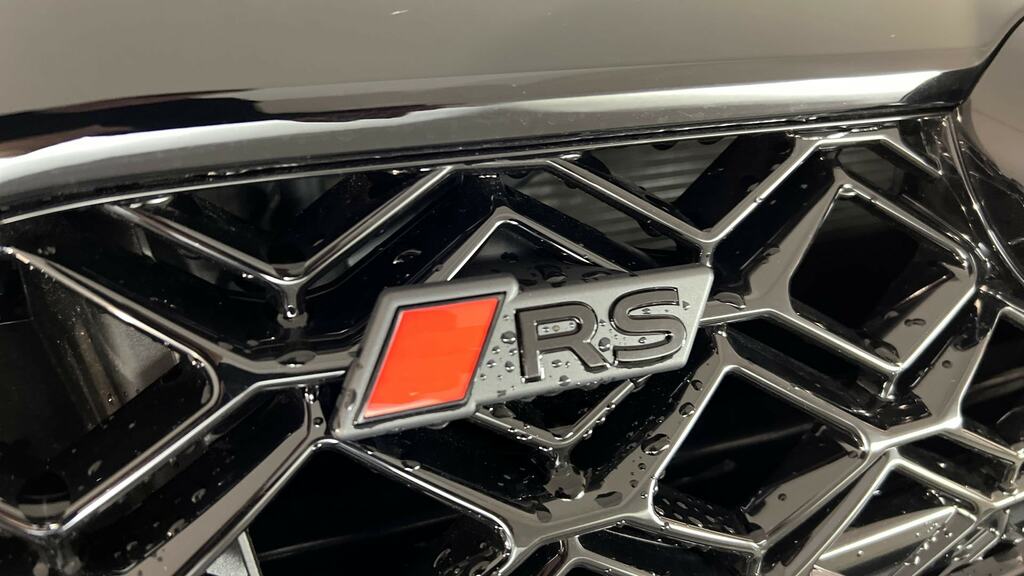 Audi RS3 Carbon Vorsprung Black #34