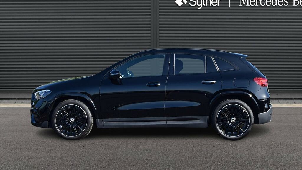 Mercedes-Benz GLA Class Gla 220D 4Matic Amg Line Premium Plus KR25OFZ Black #4