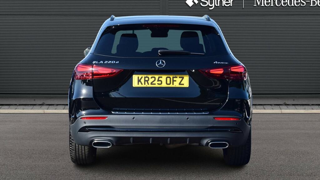 Mercedes-Benz GLA Class Gla 220D 4Matic Amg Line Premium Plus KR25OFZ Black #6