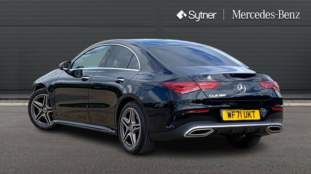 Mercedes-Benz CLA Class Cla 180 Amg Line Premium Tip Black #2