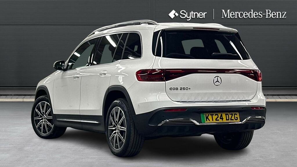 Mercedes-Benz EQB Eqb 250 140Kw Amg Line Executive 70.5Kwh White #2