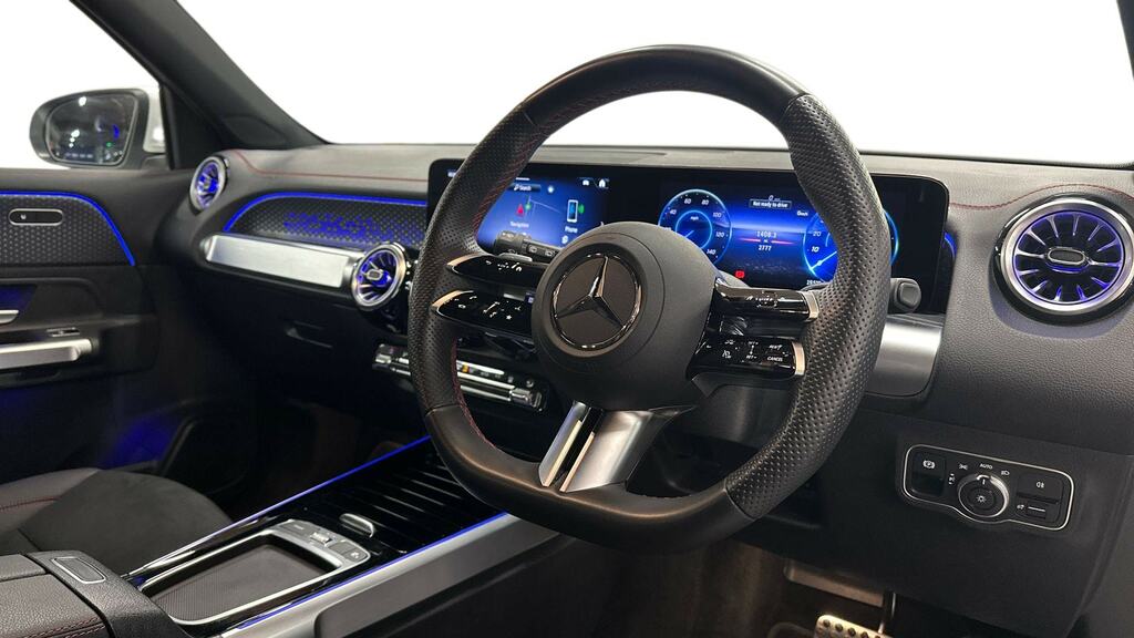 Mercedes-Benz EQB Eqb 250 140Kw Amg Line Executive 70.5Kwh White #3
