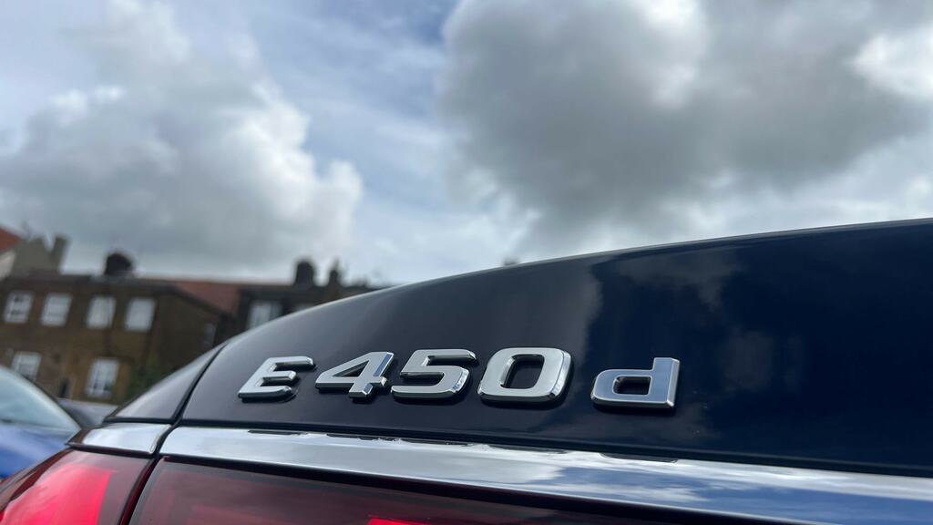 Mercedes-Benz E Class E220d Amg Line Advanced 9G-tronic 2024 Black #20