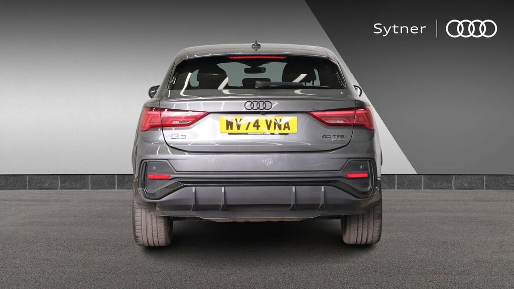 Audi Q3 Black Edition Black #8