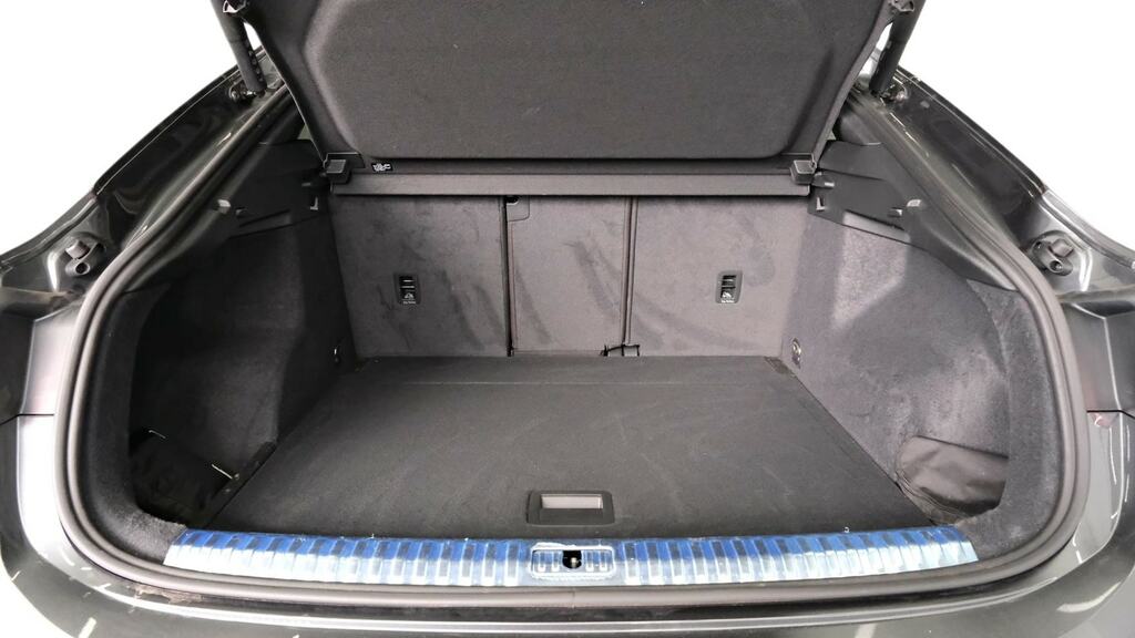Audi Q3 Black Edition Black #20
