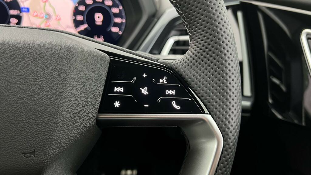 Audi Q4 E Tron 210Kw 45 82Kwh Black Edition Tech Pack Grey #18