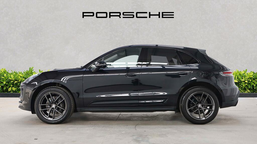 Porsche Macan T Pdk Black #4