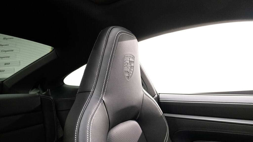 Porsche 911 2dr Pdk Black #15