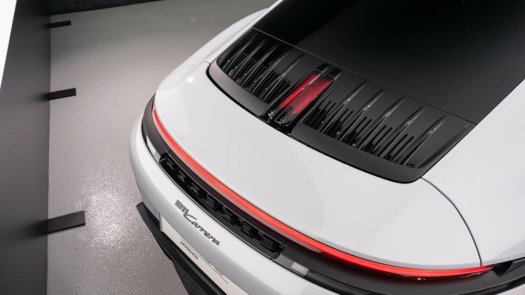 Porsche 911 2dr Pdk Black #24
