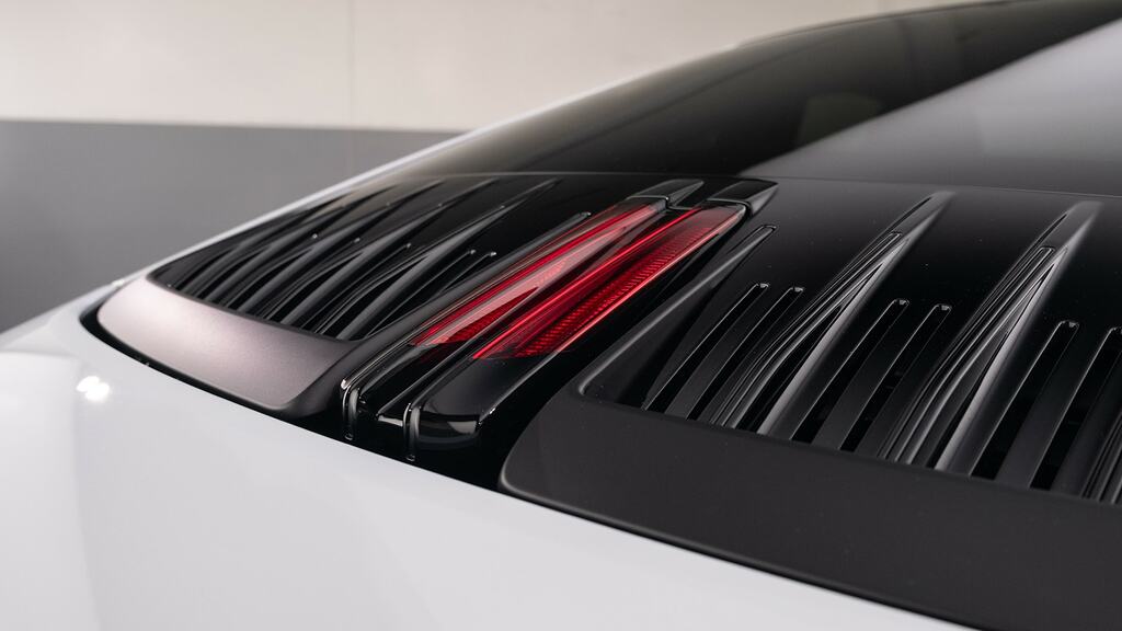 Porsche 911 2dr Pdk Black #23