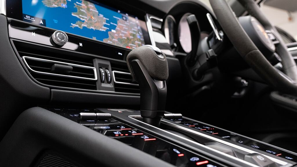 Porsche Macan Gts Pdk Blue #12