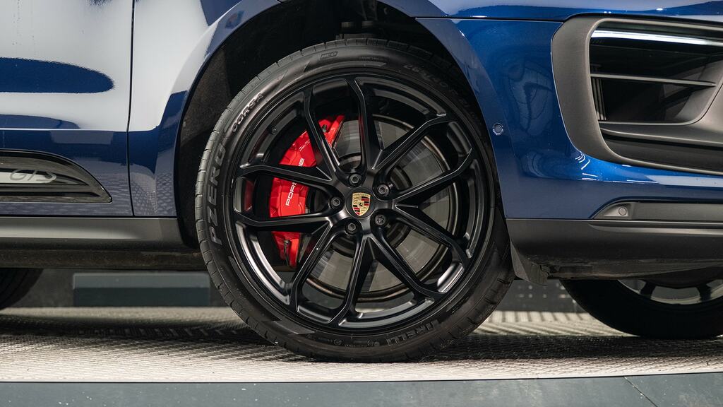 Porsche Macan Gts Pdk Blue #9