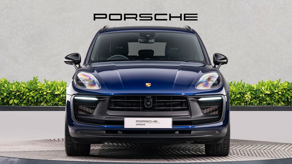 Porsche Macan Gts Pdk Blue #2