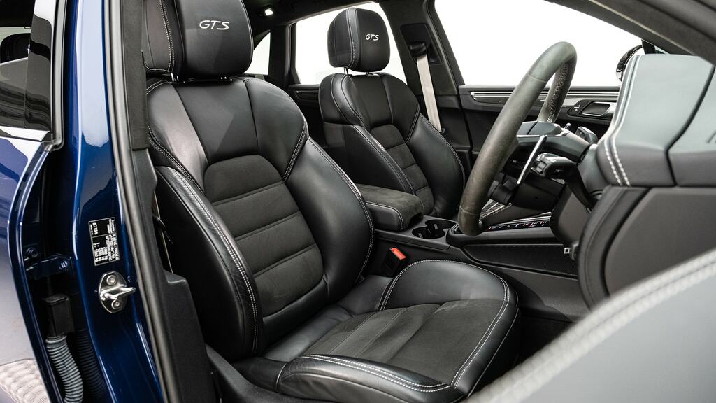 Porsche Macan Gts Pdk Blue #11