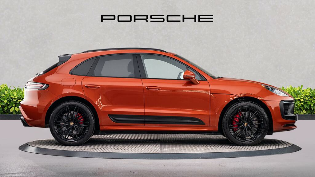 Porsche Macan 5dr Pdk Black #8