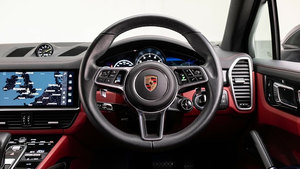 Porsche Cayenne V8 Turbo Tiptronic Black #17
