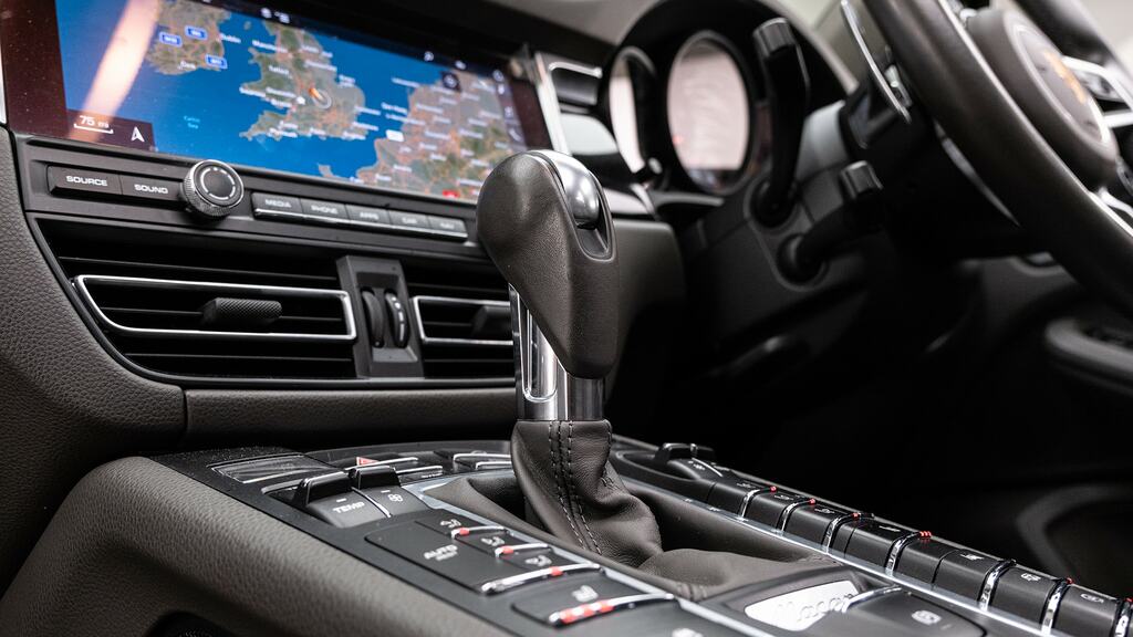 Porsche Macan 5dr Pdk Grey #12