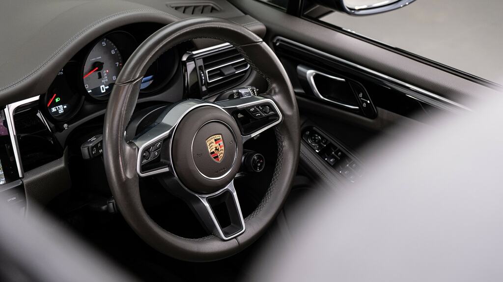 Porsche Macan 5dr Pdk Grey #45