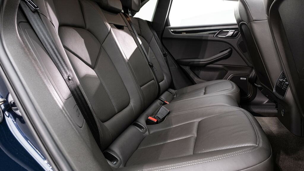 Porsche Macan 5dr Pdk Grey #48