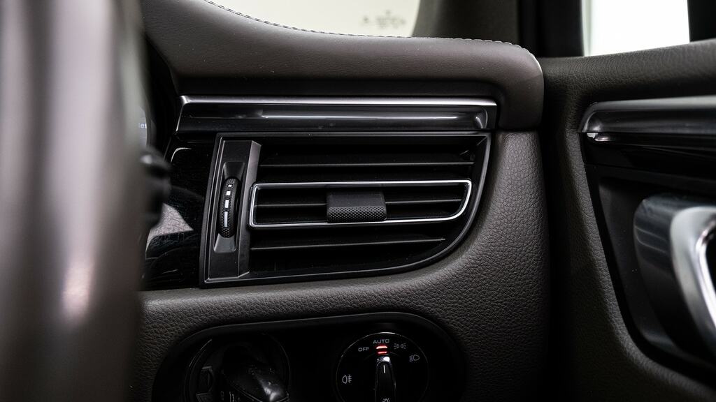 Porsche Macan 5dr Pdk Grey #37