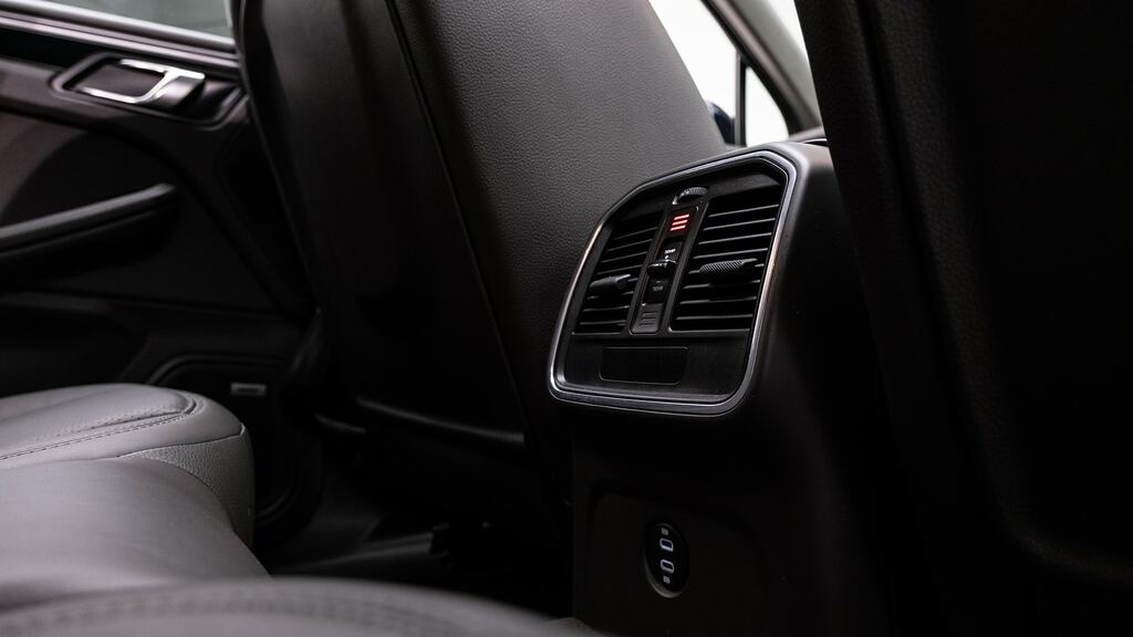 Porsche Macan 5dr Pdk Grey #47