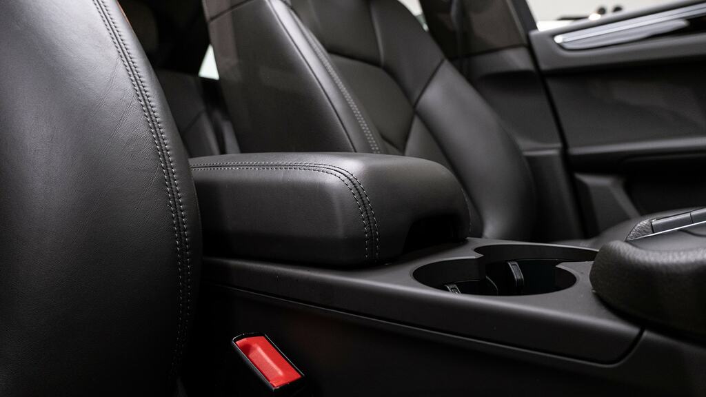 Porsche Macan 5dr Pdk Grey #40