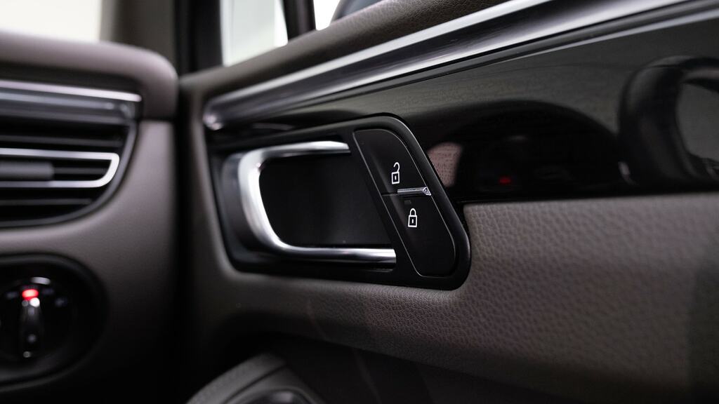 Porsche Macan 5dr Pdk Grey #27
