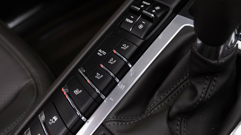 Porsche Macan 5dr Pdk Grey #33