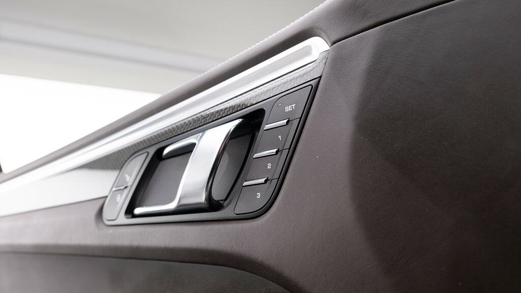 Porsche Macan 3.0 D S Pdk Grey #46