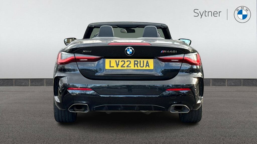 BMW 4 Series M440i Xdrive Mht Step Black #15