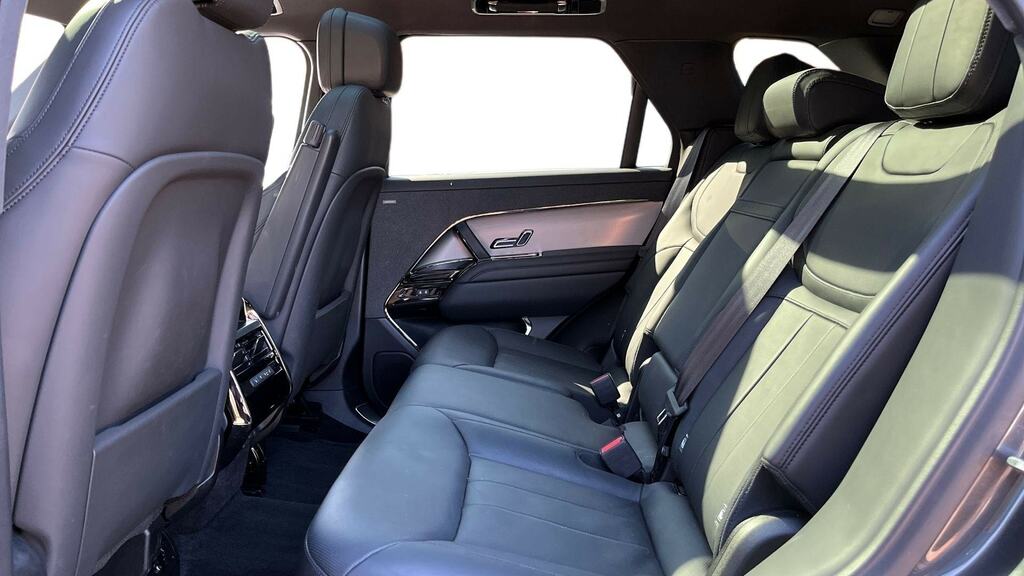 Land Rover Range Rover Sport 3.0 D300 Dynamic Se Grey #4