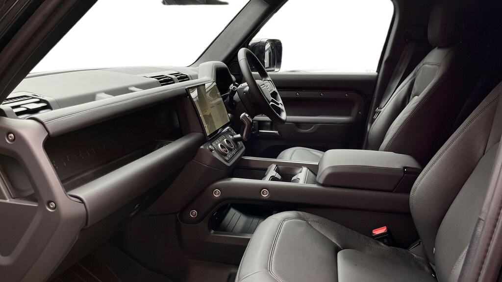 Land Rover Defender 110 3.0 D350 Hard Top X-dynamic Hse Black #3
