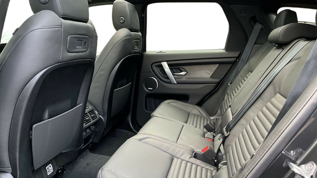 Land Rover Discovery Sport 2.0 D200 Metropolitan 5 Seat Grey #4