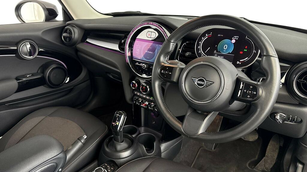 Mini Hatch 1.5 Cooper Classic Premium Silver #6