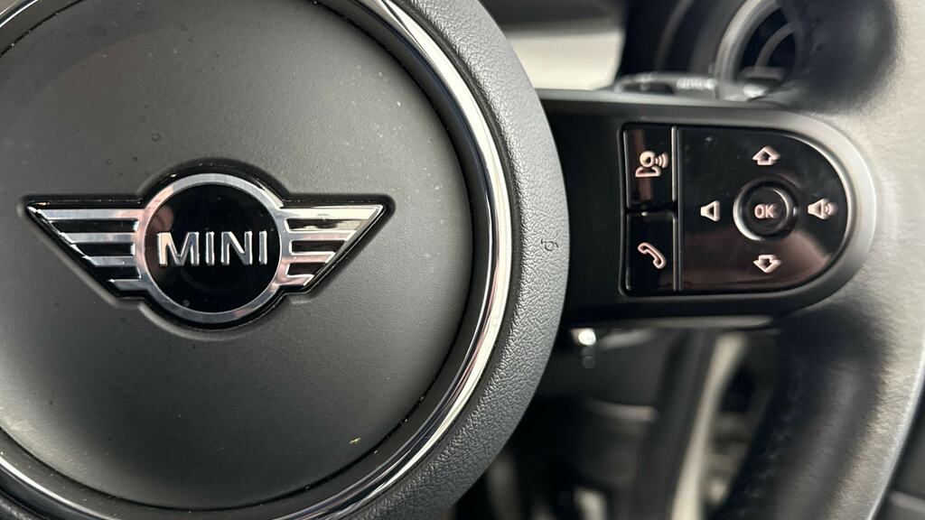Mini Hatch 2.0 Cooper S Exclusive Premium Plus Black #18