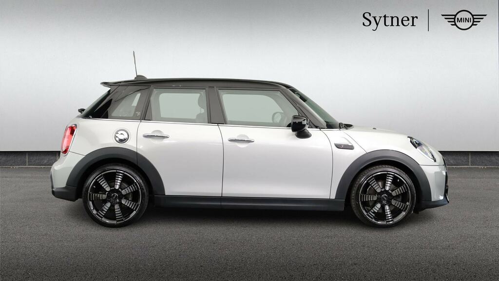 Mini Hatch 2.0 Cooper S Exclusive Comfortnav Pack Silver #3