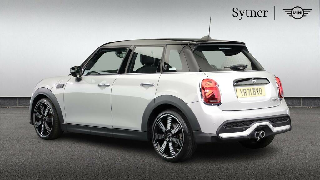 Mini Hatch 2.0 Cooper S Exclusive Comfortnav Pack Silver #2