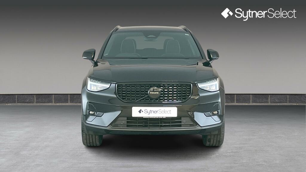 Volvo XC40 Core Black #4