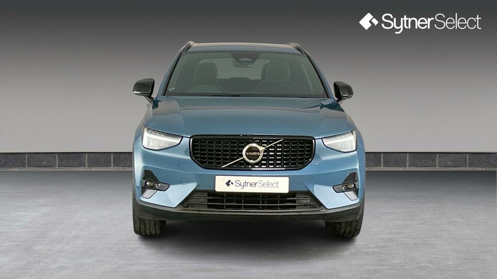 Volvo XC40 2.0 B3p Plus Dark DV72OUJ Blue #4