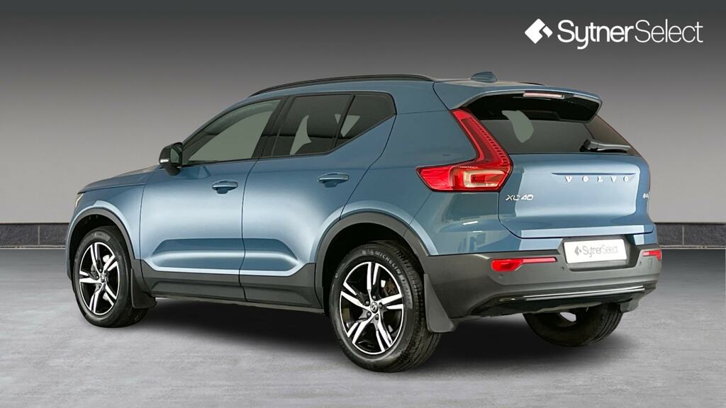 Volvo XC40 2.0 B3p Plus Dark DV72OUJ Blue #2