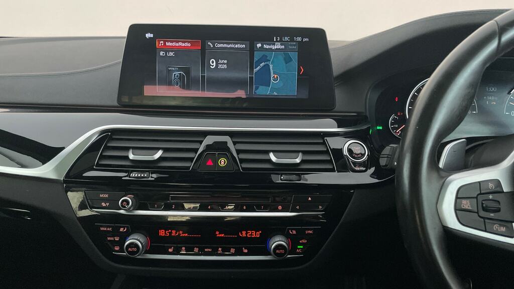 BMW 5 Series Automatic White #7