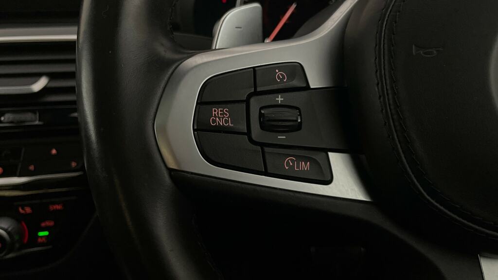 BMW 5 Series Automatic White #17