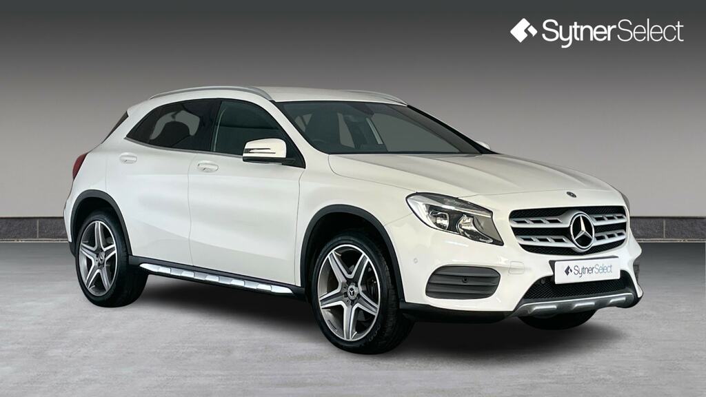 Mercedes-Benz GLA Class 1.6 Gla 200 Se 154 Bhp Grey #1