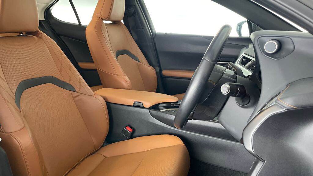 Lexus UX 2.0 E-cvt Euro 6 Ss Black #10